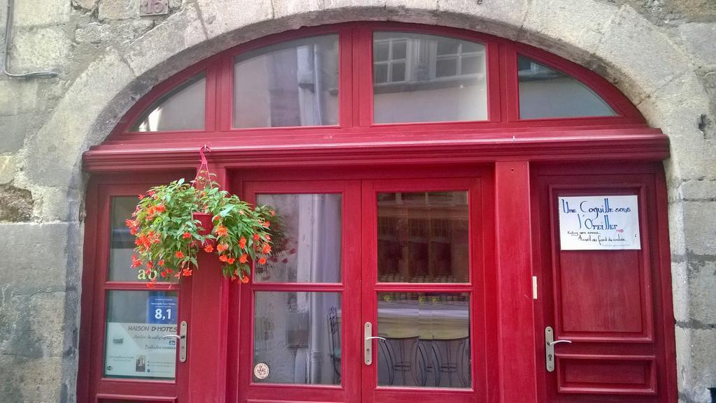 Une Coquille Sous L'Oreiller Le Puy-en-Velay Ruang foto