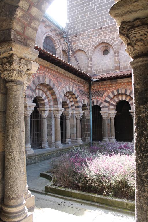 Une Coquille Sous L'Oreiller Le Puy-en-Velay Bagian luar foto